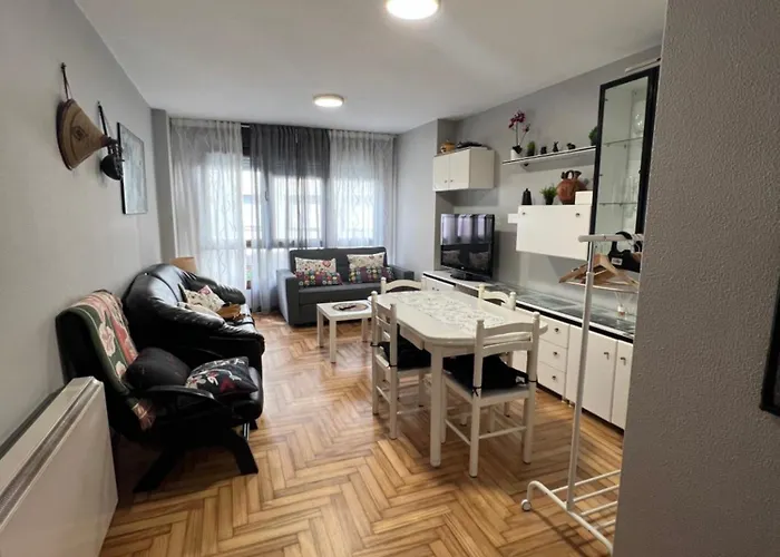 La De Mondi Apartment *